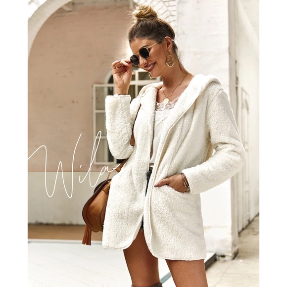 WILA Jackets & Blazers - white teddy coats hooded 830240